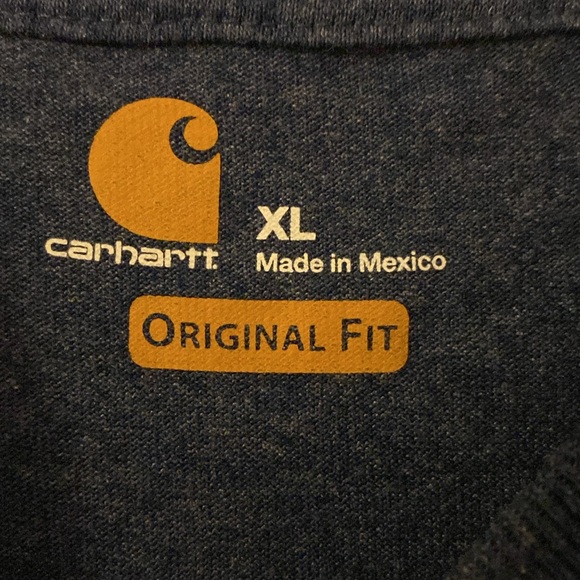 Men’s XL navy Carhartt shirt sleeve T-Shirt, like new, great quality. - Picture 3 of 4